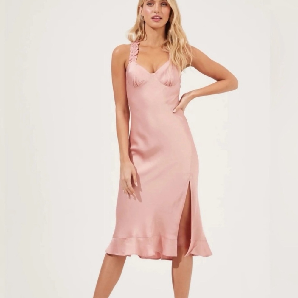 ASTR the label blush ruffle midi dress